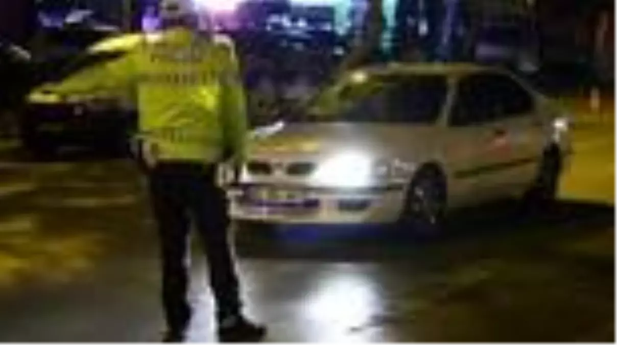 Son dakika haber... Sokağa çıkma kısıtlamasının ardından cadde ve sokaklar boş kaldı