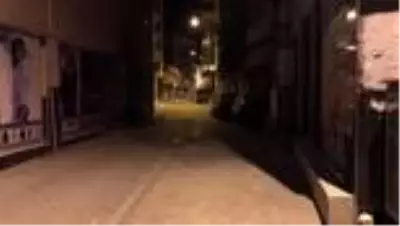 Sokağa çıkma kısıtlamasının ardından cadde ve sokaklar boş kaldı