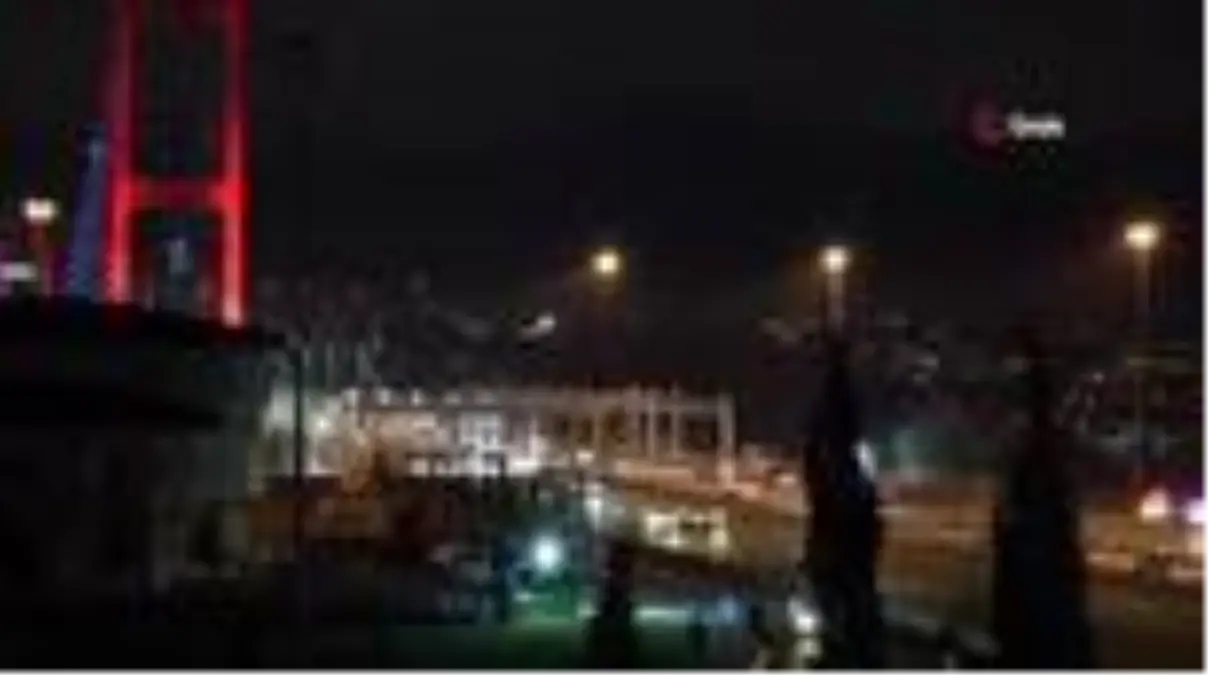 Son dakika haber | Sokağa çıkma kısıtlamasının ikinci gününde 15 Temmuz Şehitler Köprüsü'nde trafik yoğunlaştı