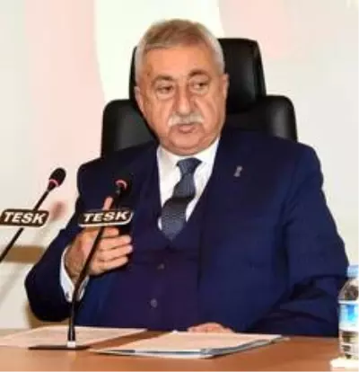 Son Dakika | TESK Başkanı Palandöken'den bandrolsüz içki uyarısı Açıklaması Son Dakika | TESK Başkanı Palandöken'den bandrolsüz içki uyarısı Açıklaması