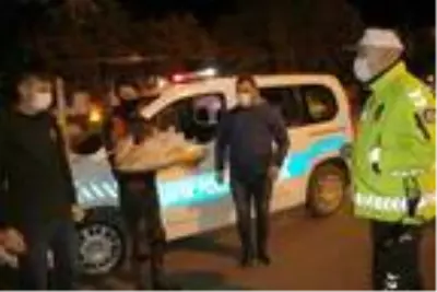 Tokat'ta denetim yapan polislere çorba ikramı Tokat'ta denetim yapan polislere çorba ikramı