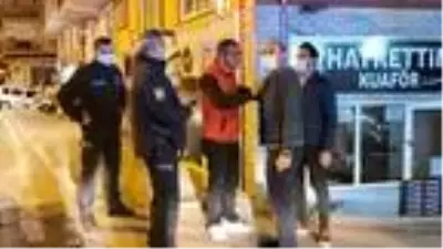 Son dakika haberleri! Yasağa rağmen sokağa çıktı, polisleri ve gazetecileri tehdit etti
