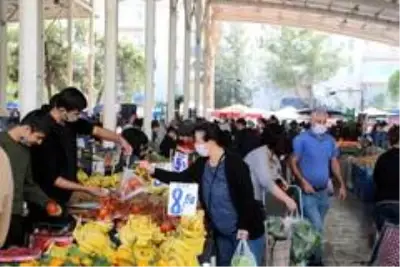 Korona virüs kısıtlamaları pazarlara da yansıdı Korona virüs kısıtlamaları pazarlara da yansıdı
