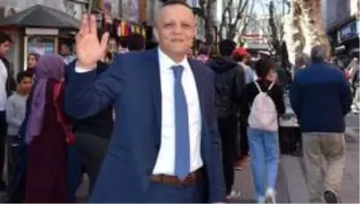 Abdulsamed Elçi'den çok konuşulacak vaat: Alacağımız Hazine yardımını partimize üye olanlara dağıtacağız Abdulsamed Elçi'den çok konuşulacak vaat: Alacağımız Hazine yardımını partimize üye olanlara dağıtacağız