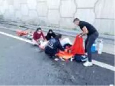 Son dakika haber: Ambulans 6 metreden düştü, hasta ağır yaralandı Son dakika haber: Ambulans 6 metreden düştü, hasta ağır yaralandı