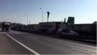 Son dakika haber: Anadolu Otoyolu'nda tır orta şeritte duran otomobile çarptı: 1 ölü Son dakika haber: Anadolu Otoyolu'nda tır orta şeritte duran otomobile çarptı: 1 ölü