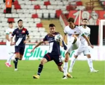 Son dakika haber: Antalyaspor'un 3 puan hasreti, 6 haftaya yükseldi Son dakika haber: Antalyaspor'un 3 puan hasreti, 6 haftaya yükseldi