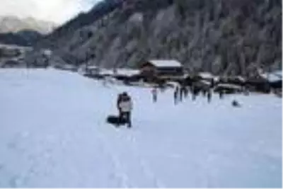 Ayder'de mevsimin ilk karı Ayder'de mevsimin ilk karı