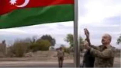 Azerbaycan Cumhurbaşkanı Aliyev, işgalden kurtarılan Ağdam'ı ziyaret etti (2) Azerbaycan Cumhurbaşkanı Aliyev, işgalden kurtarılan Ağdam'ı ziyaret etti (2)