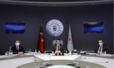 Bakan Dönmez: 'Yerli kaynakların elektrik üretimindeki payı Aralık 2018'den bu yana aralıksız olarak 23 aydır aylık bazda yüzde 50'nin üzerinde... Bakan Dönmez: 'Yerli kaynakların elektrik üretimindeki payı Aralık 2018'den bu yana aralıksız olarak 23 aydır aylık bazda yüzde 50'nin üzerinde...