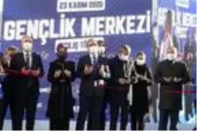 Bakan Kasapoğlu, Kırıkkale Gençlik Merkezi'nin açılışını yaptı Bakan Kasapoğlu, Kırıkkale Gençlik Merkezi'nin açılışını yaptı