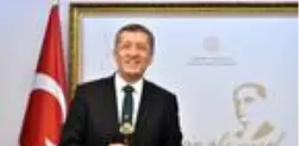 İzmir: Son dakika haber: Bakan Ziya Selçuk: Eğitimciler kültürden ve sanattan beslenirler İzmir: Son dakika haber: Bakan Ziya Selçuk: Eğitimciler kültürden ve sanattan beslenirler