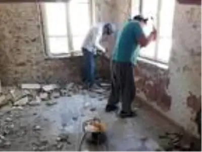 Balıkesir'de tarihi yapılar restore ediliyor Balıkesir'de tarihi yapılar restore ediliyor