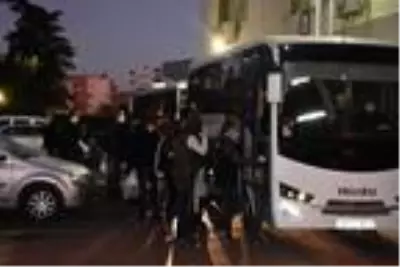 Menemen Belediye Başkanı ve diğer şüpheliler adliyede Menemen Belediye Başkanı ve diğer şüpheliler adliyede
