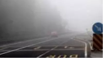 (Drone) - Yoğun sis trafiği olumsuz etkiliyor (Drone) - Yoğun sis trafiği olumsuz etkiliyor