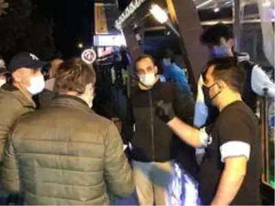 Bursa'da 5 bin polisle yapılan kısıtlama uygulamasında 2 milyon 633 bin lira ceza kesildi Bursa'da 5 bin polisle yapılan kısıtlama uygulamasında 2 milyon 633 bin lira ceza kesildi