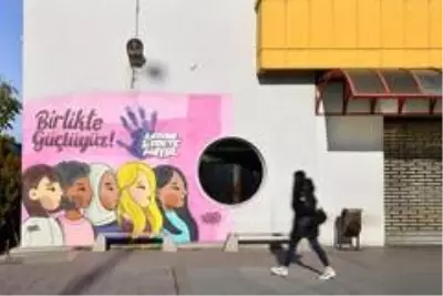 Büyükşehir'den 'Kadına Karşı Şiddetle Mücadeleye' destek Büyükşehir'den 'Kadına Karşı Şiddetle Mücadeleye' destek