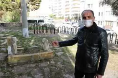 Caddeye ismini veren tek mezar esrarını koruyor Caddeye ismini veren tek mezar esrarını koruyor