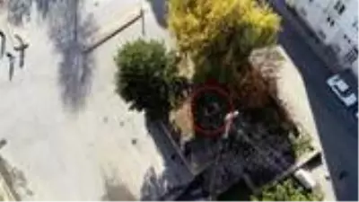 Caddeye ismini veren ve hastalara şifa olan 'tek mezar' görenleri şaşırtıyor Caddeye ismini veren ve hastalara şifa olan 'tek mezar' görenleri şaşırtıyor