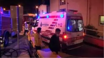 Cerrahpaşa'da yangın! Çok sayıda hasta dumandan etkilendi Cerrahpaşa'da yangın! Çok sayıda hasta dumandan etkilendi