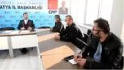 CHP'li Ağbaba, bakkal ve tekel bayisi esnafıyla bir araya geldi CHP'li Ağbaba, bakkal ve tekel bayisi esnafıyla bir araya geldi