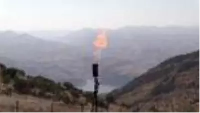 Emektar kuyudan 72 yıldır petrol çıkarılıyor Emektar kuyudan 72 yıldır petrol çıkarılıyor