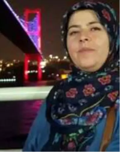 Eşinin, 'otomobilden atladı' dediği kadının ölümünde dikkat çeken detay Eşinin, 'otomobilden atladı' dediği kadının ölümünde dikkat çeken detay