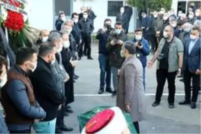 Eski belediye başkanı Aziz Duran son yolculuğuna uğurlandı Eski belediye başkanı Aziz Duran son yolculuğuna uğurlandı