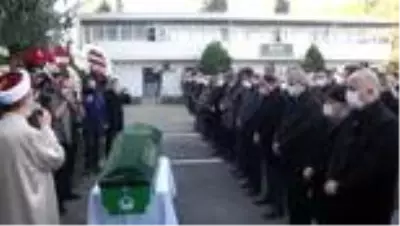 Eski Sakarya Büyükşehir Belediye Başkanı Duran son yolculuğuna uğurlandı Eski Sakarya Büyükşehir Belediye Başkanı Duran son yolculuğuna uğurlandı