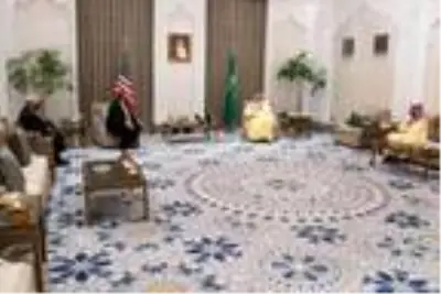 İsrail basını duyurdu: Netanyahu, Suudi Arabistan'a giderek Veliaht Prens Bin Selman'la görüştü İsrail basını duyurdu: Netanyahu, Suudi Arabistan'a giderek Veliaht Prens Bin Selman'la görüştü