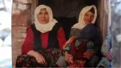 Kaybolan yaşlı kadın için arama ve kurtarma çalışmaları başladı Kaybolan yaşlı kadın için arama ve kurtarma çalışmaları başladı