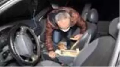 Son dakika haberleri | Kız arkadaşıyla gezerken yasağı ihlal etti, otomobilinden de uyuşturucu çıktı Son dakika haberleri | Kız arkadaşıyla gezerken yasağı ihlal etti, otomobilinden de uyuşturucu çıktı