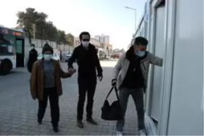 Konteyner kentin ilk misafirleri geldi Konteyner kentin ilk misafirleri geldi