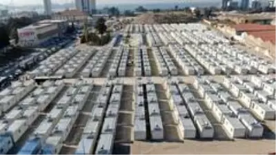 Konteyner kentin ilk misafirleri geldi Konteyner kentin ilk misafirleri geldi