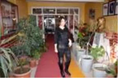 Köy okulunun Ayşen öğretmeni, 'yılın öğretmeni' seçildi Köy okulunun Ayşen öğretmeni, 'yılın öğretmeni' seçildi