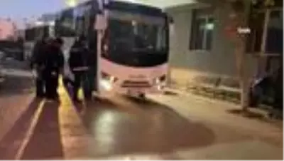 Menemen Belediye Başkanı ve diğer şüpheliler adliyede Menemen Belediye Başkanı ve diğer şüpheliler adliyede