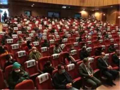 Milliyetçi Hareket Partisi'nden öğrencilere tablet desteği Milliyetçi Hareket Partisi'nden öğrencilere tablet desteği