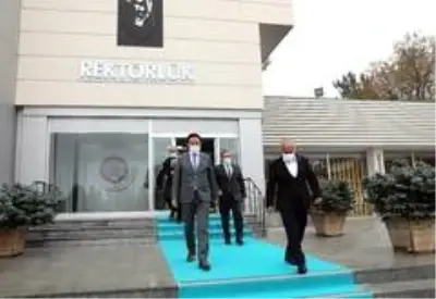 Mir Holding yöneticilerinden Rektör Çomaklı'ya ziyaret Mir Holding yöneticilerinden Rektör Çomaklı'ya ziyaret