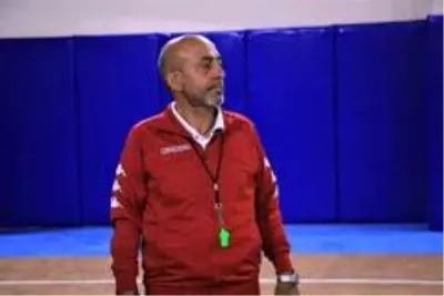 O öğrencilerinin öğretmeni değil, 'Fethi Babası' O öğrencilerinin öğretmeni değil, 'Fethi Babası'
