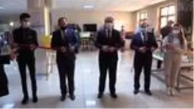 Öğretmenlerin fotoğrafları sergide buluştu Öğretmenlerin fotoğrafları sergide buluştu