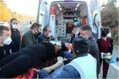 Son dakika haberleri! Otomobil duvara çarptı: 1'i bebek 2 ölü, 2 yaralı Son dakika haberleri! Otomobil duvara çarptı: 1'i bebek 2 ölü, 2 yaralı