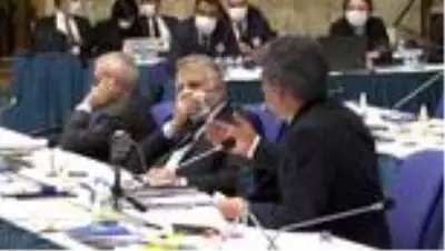 Pekcan: 'Perakende işletmelerin coğrafi işaretli ürünler ile yöresel ürünlere ayrılan yüzde 1'lik raf alanını 5 katına kadar artırma yetkisini... Pekcan: 'Perakende işletmelerin coğrafi işaretli ürünler ile yöresel ürünlere ayrılan yüzde 1'lik raf alanını 5 katına kadar artırma yetkisini...