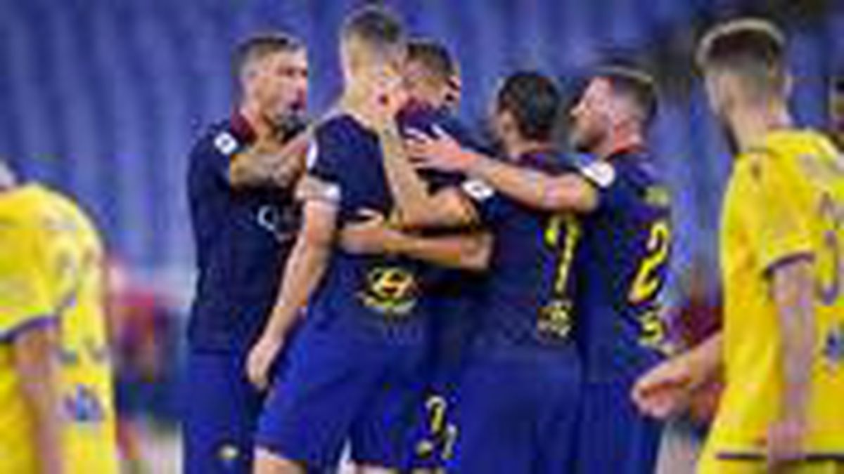 Roma'nın golcüsü Edin Dzeko, koronavirüsü yendi
