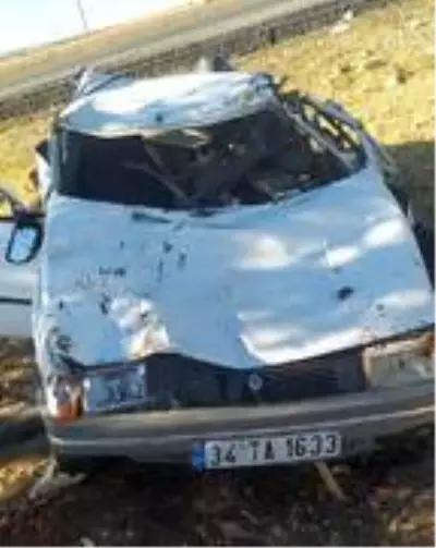 Şanlıurfa'da otomobil takla attı: 2 kardeş öldü, 2 kişi yaralandı Şanlıurfa'da otomobil takla attı: 2 kardeş öldü, 2 kişi yaralandı