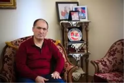 Şehit Aybüke Yalçın'ın babası Sadık Yalçın: 'Öğretmenliğe başlama anında ilk dersi bana verdi' Şehit Aybüke Yalçın'ın babası Sadık Yalçın: 'Öğretmenliğe başlama anında ilk dersi bana verdi'