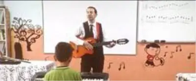 'Bir Başkadır Benim Memleketim' şarkısı öğretmenler için uyarlandı 'Bir Başkadır Benim Memleketim' şarkısı öğretmenler için uyarlandı