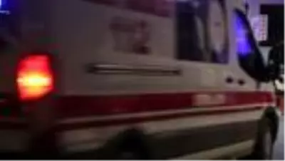 Silahlı ve bıçaklı kavga: 3 yaralı Silahlı ve bıçaklı kavga: 3 yaralı