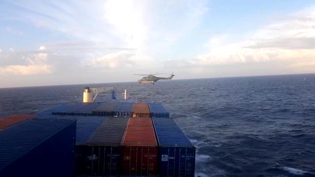 Son dakika! Libya'ya yardım götüren Türk gemisinde, uluslararası hukuka aykırı bir şekilde Doğu Akdeniz'de saatlerce arama yapıldı
