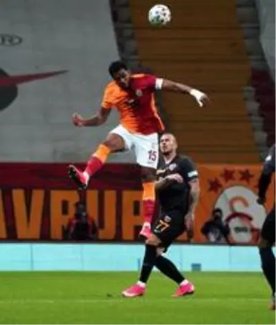 Süper Lig: Galatasaray: 0 - HK Kayserispor: 0 (Maç devam ediyor) Süper Lig: Galatasaray: 0 - HK Kayserispor: 0 (Maç devam ediyor)