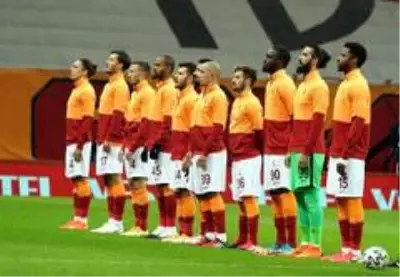 Süper Lig: Galatasaray: 0 - HK Kayserispor: 0 (Maç devam ediyor) Süper Lig: Galatasaray: 0 - HK Kayserispor: 0 (Maç devam ediyor)